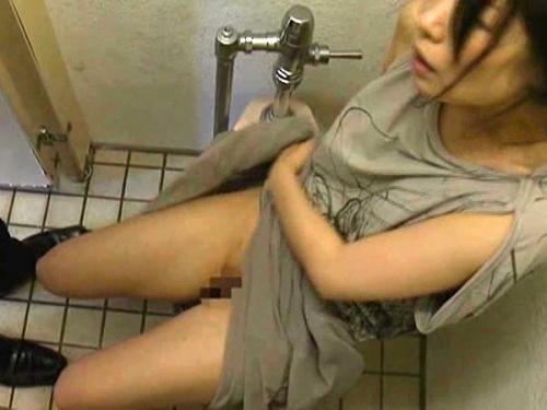 【ヘンリー塚本】それはあやまち？非道徳？思うがままに貪欲に不純セックスを貪り合う最高の快楽！
