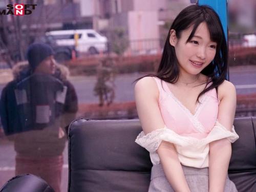 人妻ナンパして敏感乳首をこねくりまわすと母乳出しまくりイキまくるNTRセックス！本物母乳ママさんMM号乗車！
