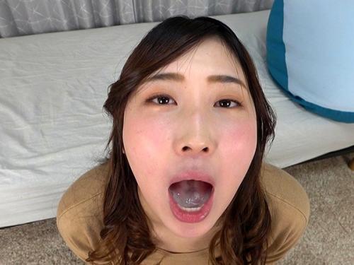 我慢出来なくなった淫乱エロ素人娘のフェラチオドキュメント！フェラが上手すぎるドスケベ変態美女たち！