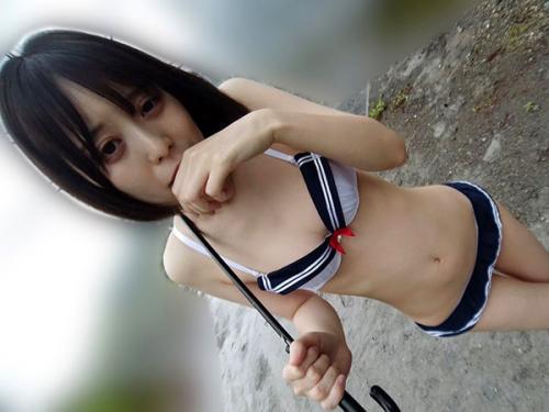 いつでもどこでも濃厚フェラ手コキでザーメン精子ごっくん搾精精飲してくれる極上ご奉仕ドスケベ淫乱エロメイド！