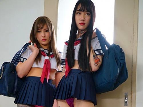 不良制服美少女JKに囲まれ挟まれ逃げられず逆レイプされる！何度も強姦逆レイプ凌辱セックスで痴女られる！