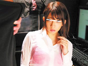 OL部下の美巨乳おっぱい透けてロリ可愛いから我慢できない！ネットカフェ個室でレイプだ！中出し⇒追撃手マン大量潮吹き//♥