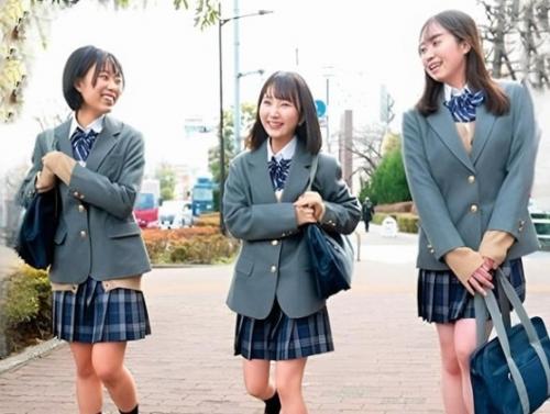 ひよこJK×ストーキング×種付け強姦｜公園のトイレで1人になった隙に襲い、手マンで潮吹き凌辱レイプする