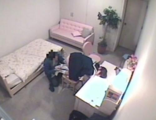 盗撮｜女子中学生強姦｜自分の娘が、家庭教師に犯されていると、両親は知らない。