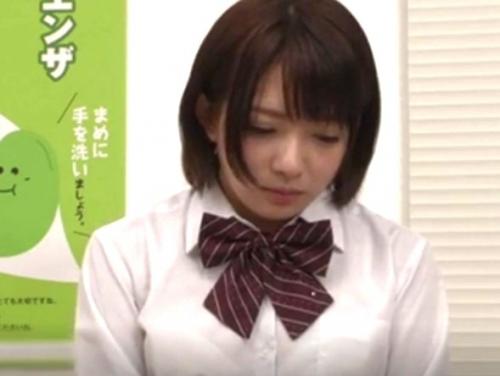 麻里梨夏｜気弱JK×孕ませSEX｜放課後に保健室でハメ犯されて種付けされる