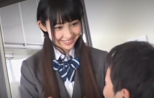 お兄ちゃんのことが好き過ぎる女子校生の妹が、両親不在の日に、兄と近親SEXする