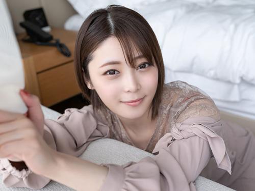 【素人ｘ美乳】色白美人がディープキスと快楽堕ち！オスのリードで濡らしたマンコがヤラしくピクピク！巨チンで膣内ご満悦♡