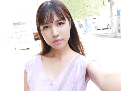 【人妻ｘ巨乳】「またイッちゃう♥」シートびしょ濡れになるまで濡らす美女！全身ローションまみれのパイパンぐっしょりｗｗｗ