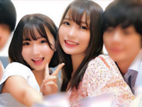 【女子大生ｘ宅飲み】「エッチしちゃうの♡」宅飲みで盛り上がるスレンダー女子大生さん！男女4人の乱痴気騒ぎで悶絶絶頂ｗｗｗ