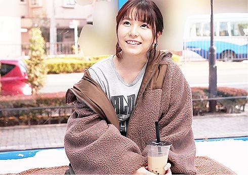 【マジックミラー】パイパンまんこの激シコ美少女がMMの企画で全裸で勃起チンコを激ピスされザーメン膣内射精される！