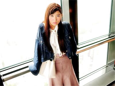 【AVデビュー×パイパン】顔面偏差値＆激シコBODY美少女がAV処女作でカメラの前で大胆にフルヌードで痴態を晒す！