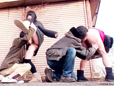 【近親相姦】父、母、息子、娘の4人で温泉旅行！観覧車フェラや野外放尿、カーSEXをホームビデオで撮影しちゃうｗ