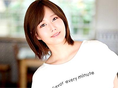 【AVデビュー×3P】ショートカットのアイドル級美少女がAV処女作での濃厚3Pセックスでハメられ本気で乱れちゃう！