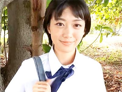 【美少女×ショトカ】透明感全開のTHE青春！のようなショートカット美少女がTバックやビキニ姿でシコBODY晒しまくり！