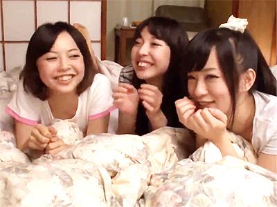 【修学旅行×ハーレム】男一人の修学旅行で女子一人に夜這い仕掛けたらみんな起きて来てチンコしゃぶられ乱交ファックとかｗ