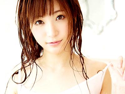 【綺麗なハダカ】激シコ注意：アイドル級バリカワ美少女が綺麗なカラダをカメラの前で大胆に晒しちゃう最強IV！