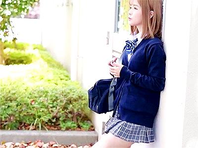 【JK×ギャル】ローターでのオナニーで淫乱っぷり発揮の金髪美少女！愛液まみれのマンコを激ピスされ悶絶絶頂アクメ！