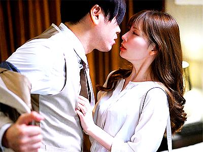 【人妻×NTR】「挿れて欲しい...」出張先HOTELで旦那の同僚と濃厚濃密な不倫他人棒SEXに溺れる主婦が全裸で悶絶！