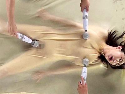 【巨乳×スレンダー】スライム柔乳ボインのお姉さんが濃厚SEXで乳揺れ悶絶したり真空状態での電マ責めで悶絶！