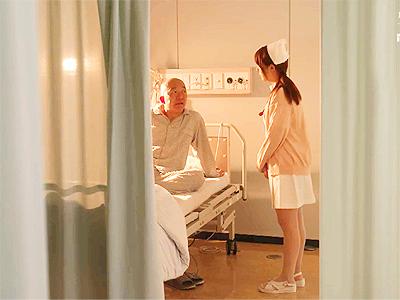 【脅迫×ナース】医療ミスをネタに脅迫性処理させられるナース！ナースコールで呼び出され中年チンコを強制処理！！