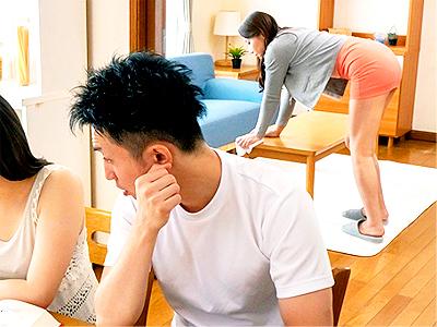 【彼女の母】娘に内緒で娘の彼氏と淫乱関係を持つフェロモン全開の美魔女母が不貞ファックで絶叫悶絶のザーメン中出し！