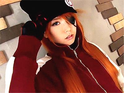 【コスプレ】「あんた、バカァ？」のコスプレ姿で濃厚SEXで乱れる女ｗ穴あきスーツで膣奥をピスられザーメン膣内射精！