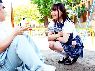 【巨乳×JK】『オジサン...大好き...』プレハブ小屋に住む冴えない中年叔父を痴女る爆乳ボインのビッチな美少女ｗ