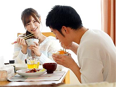 【彼女の友達】「乳首でイクなんで女の子みたい♥」友達不在の間に友カレを寝取っちゃうビッチな小悪魔女！