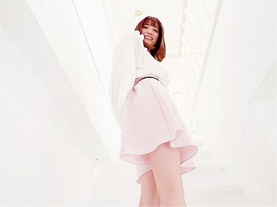 【AVデビュー×19歳】アイドル級の笑顔がキュートな美少女がAV処女作で美エロBODY全裸で晒し本気ファックで悶絶！