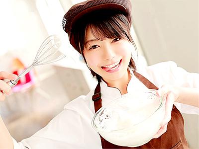 【乱交×激イキ】「イっちゃいそう...ｲｸｲｸｲｸ！」ショートカット激カワ美少女が4P輪姦SEXで激ピス連発絶頂アクメ！