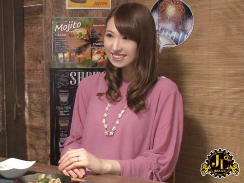 【人妻ナンパ】美の色気素晴らしい主婦を飲食店で口説いて家に招く激エロSEX