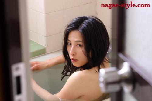 ＜永野愛華＞旦那のせいで女房を亡くしたオヤジのために…SEXで謝罪して誠意を示すしかない不倫主婦