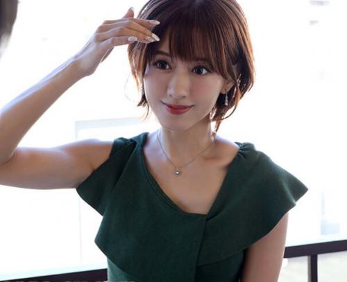 【希島あいり】美しさエグいご近所人妻と親しくなれてたっぷり痴女ってもらったｗ