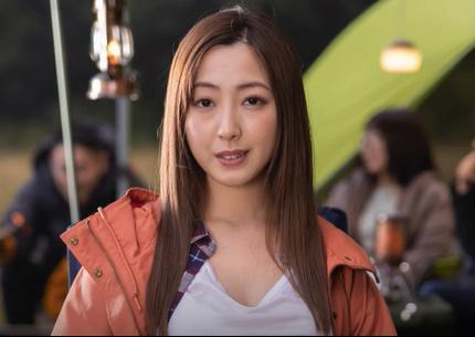 【君塚ひなた】自宅が近くて仲良くしている夫婦と一緒にキャンプ経験するうちにスワッピングする仲に発展！