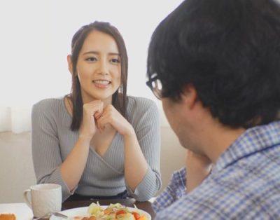 人妻になった同僚女が旦那との夜に満足してなさそうだったので・・・
