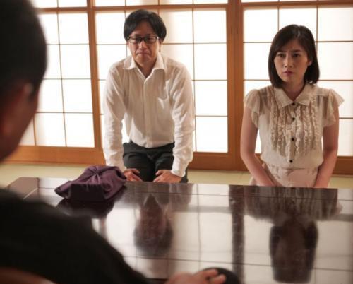 ＜奥田咲＞旦那と憎しみ合うスケベな旦那のお父さんに会社の事業資金を助けてもらうには嫁のカラダを…
