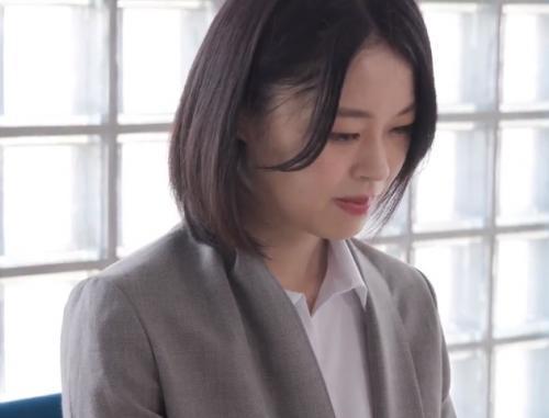 【新垣なつみ】高嶺の花のセクシー女社長が宿泊先でホテル社員を装った不審者に襲われる！