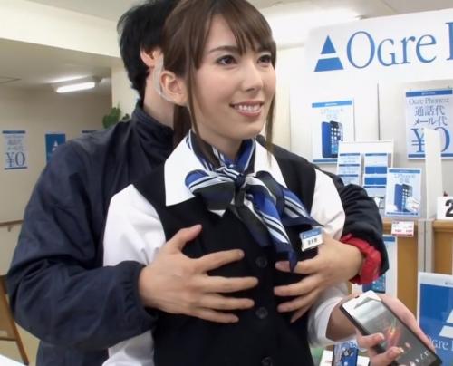 スマホショップ店員の時間を操りお店の中でイタズラ三昧ｗｗｗ