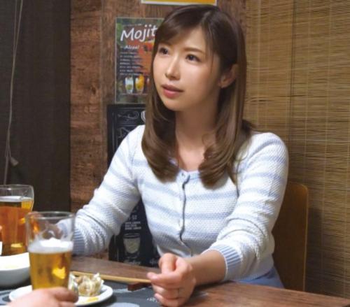 【人妻ナンパ】夫以外との出会いを求めていた色気が凄いセクシー人妻を口説いてテイクアウト！