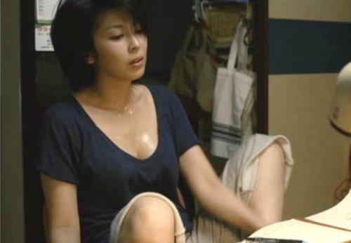 松たか子　オナニーでマンコを刺激して喘いでる濡れ場がエロい