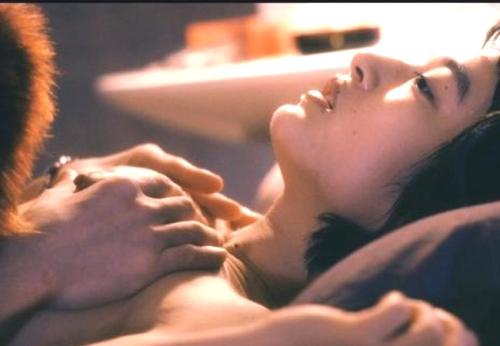 門脇麦　乳首丸出しお互いの挿入しているところを確認する濡れ場がマジでエロい
