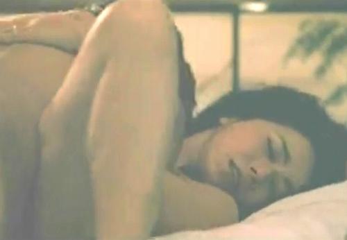 岩下志麻　素っ裸で濃厚なキスをしてチンポ挿入されてのセックス濡れ場