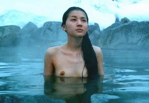 芦名星　勃起した乳首丸出し全裸になってセックスする濡れ場がエロくてたまらん