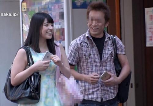 上原亜衣　鬼畜企画！盗撮した素人男性とのチョメチョメ映像を独占公開