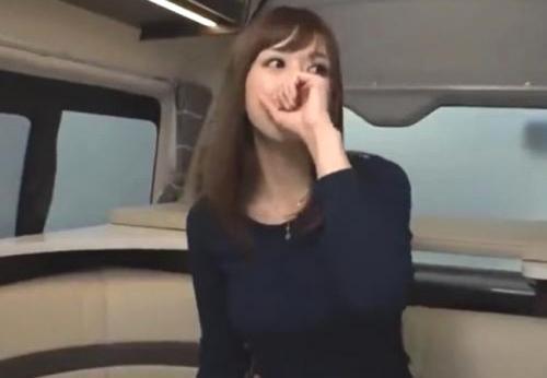 三十路でも美しすぎる美人妻を夫よりも大きいチンポでイカしてしまう