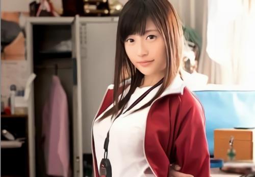 こんな可愛い女子マネジャーがフェラしてくれる部活とか絶対入部するよな