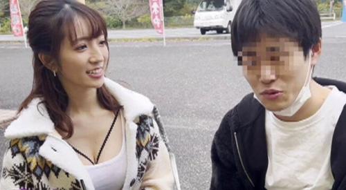 小花のん　ヤリマンキャンピングワゴンでハメハメ旅に出発！陰キャ男をナンパしたら以外にもデカチンでテクニシャンでアヘアヘ