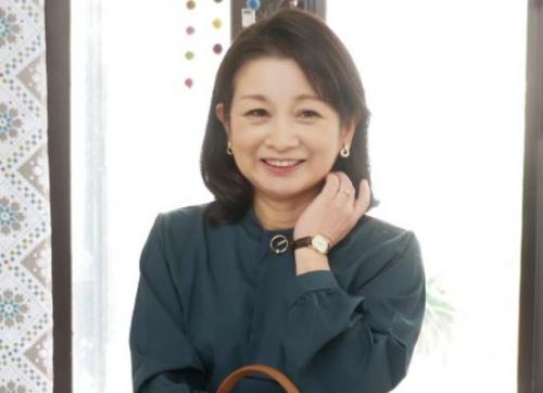 石沢やすこ　還暦熟女がAV初撮りデビュー！貞淑な妻が、まだまだSEXしたくて・・・