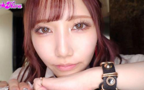 エッチ大好きなヤリマンギャルはち〇ぽを見たらバック、騎乗位と自ら腰振りしちゃう小悪魔ビッチ！