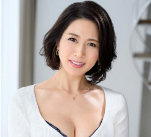 奇跡の五十路熟女は変態絶倫社長の肉便器としていいように抱かれてしまう！ｗ久しぶりのセックスに燃え上がるおばさんはエロい！